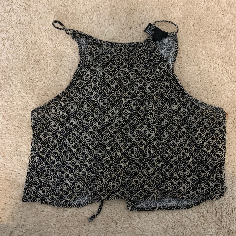 Forever21 Cropped Open Back Tank